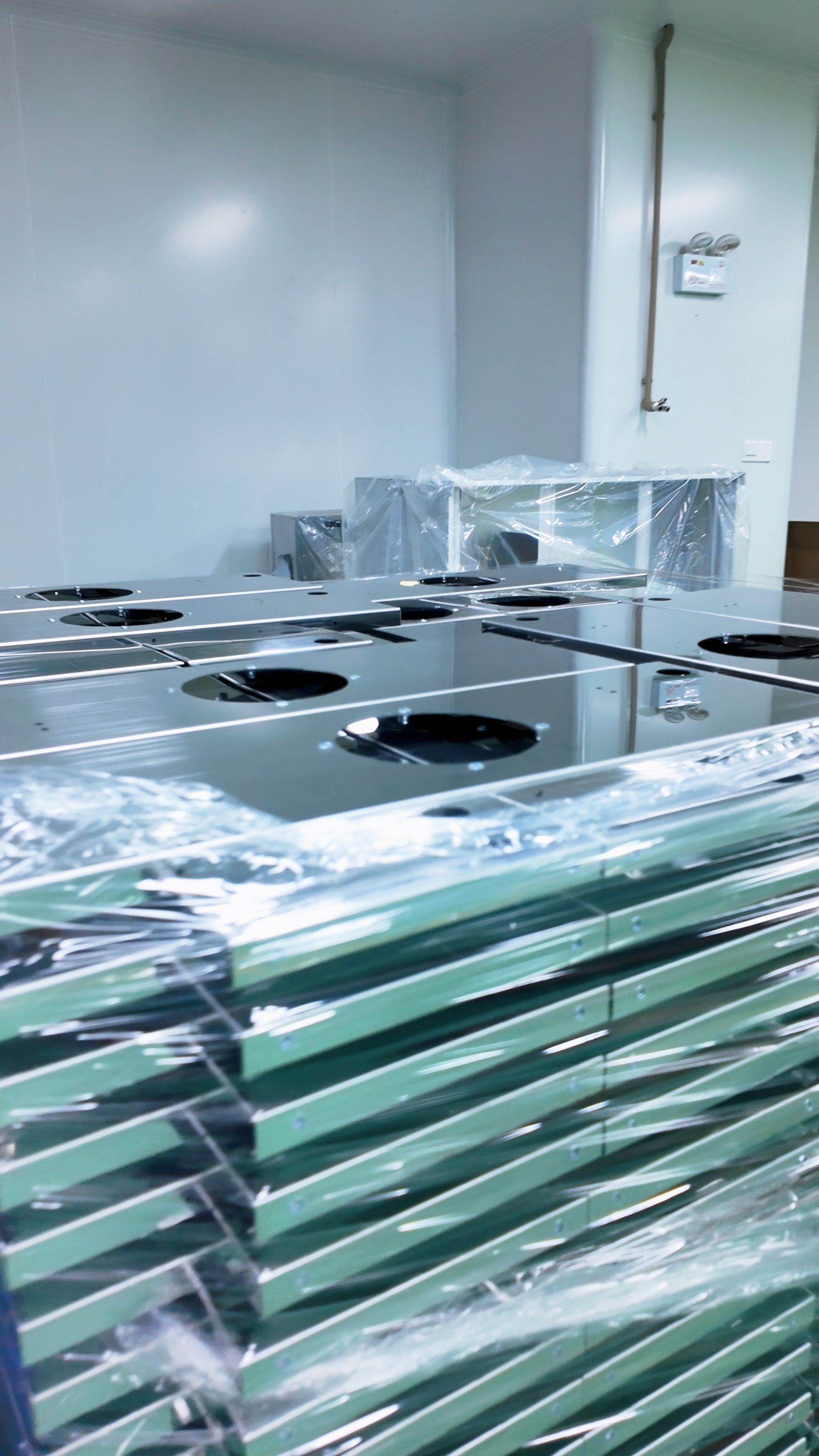 Top Cleanroom Facility Design Tips for Maximum Efficiency